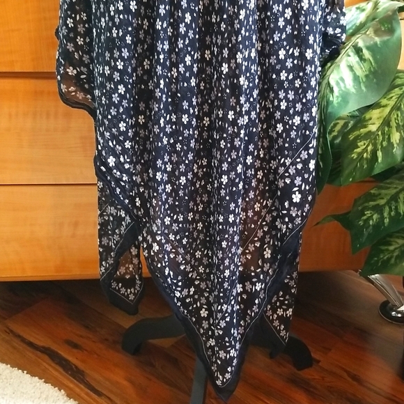 Black with white and gray flowers dress/cover up from Turkey. - Picture 3 of 7